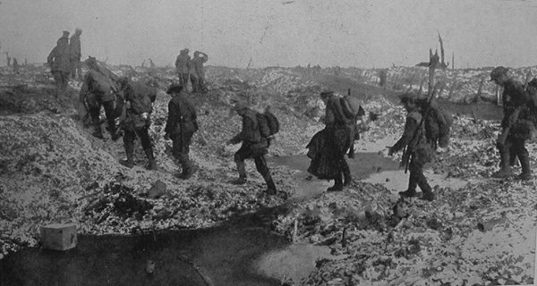 H:\Downloads\Wallpaper\WW1\Compressed photos\c_11-r_Battleground Conditions On The Western Front.jpg