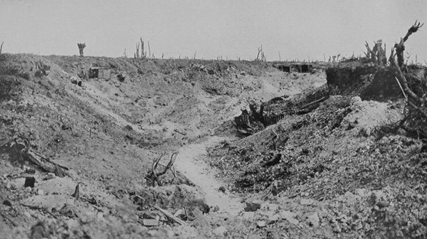 H:\Downloads\Wallpaper\WW1\Compressed photos\c_37-r_The Ruins Of The High Street In Guillemont.jpg